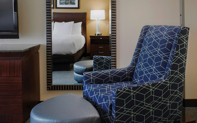 photo 5 of DoubleTree Suites by Hilton Bentonville