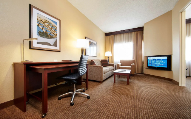 photo 5 of DoubleTree Suites by Hilton Hotel Cincinnati - Blue Ash