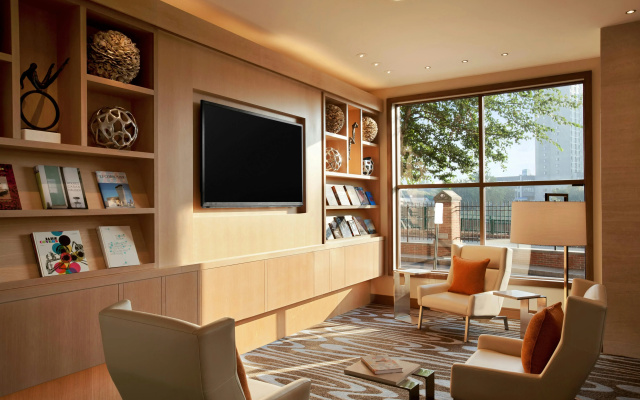 photo 3 of DoubleTree Suites by Hilton Hotel Boston - Cambridge