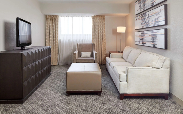 photo 5 of DoubleTree Suites by Hilton Nashville Airport