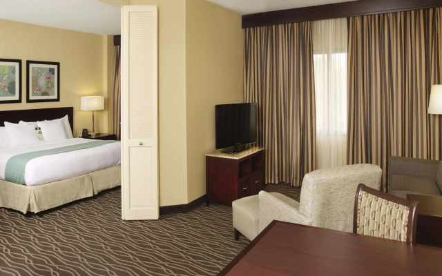 photo 5 of DoubleTree Suites by Hilton Raleigh - Durham