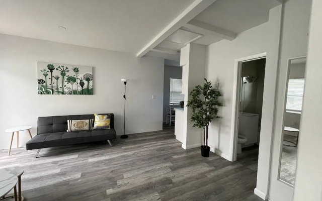 photo 2 of Douglas Rd Apartments
