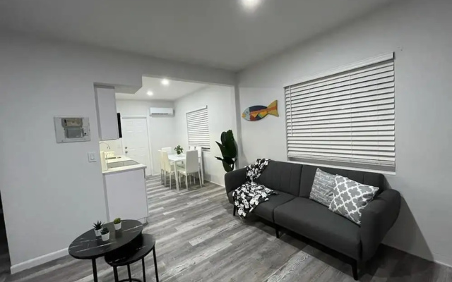 photo 4 of Douglas Rd Apartments