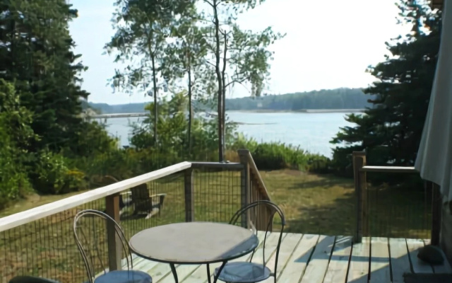 photo 2 of Dow Road Waterfront Cottage - One Bedroom Home