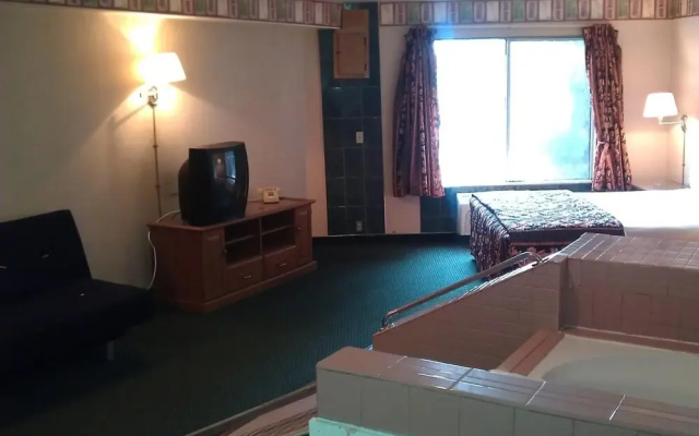 photo 3 of Downey Inn