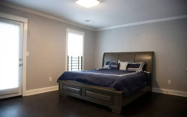 photo 3 of Downtown 876 By Homecomfortstay