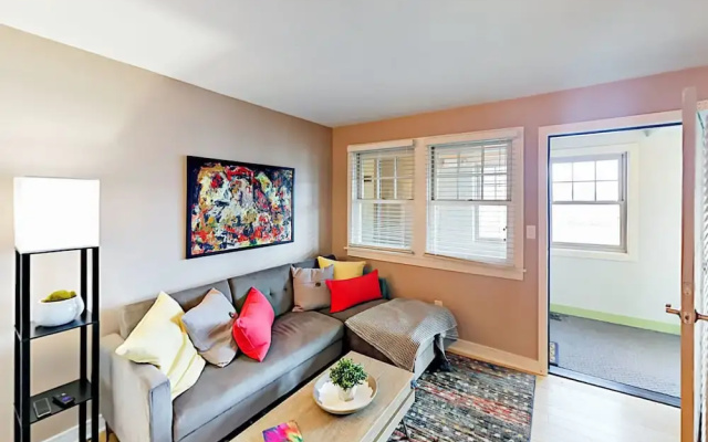 photo 5 of Downtown Asheville #e204 1 Bedroom 1 Bathroom Apts