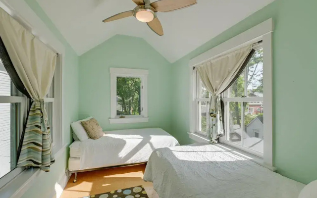 photo 4 of Downtown Bar Harbor Rental Home ~ 1 Mi to Acadia!