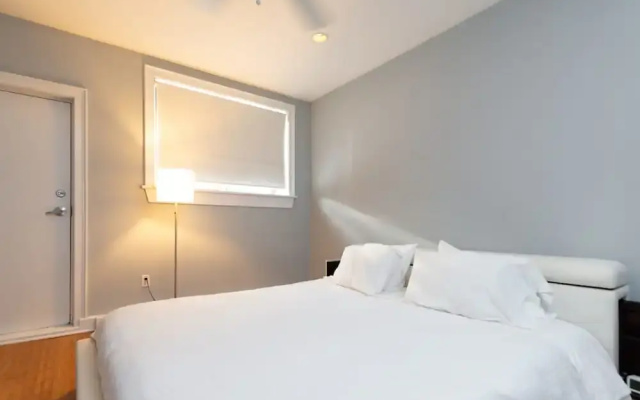 photo 5 of Downtown Boston Furnished Apartment