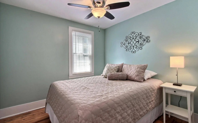 photo 2 of Downtown Charleston Vacation Rentals