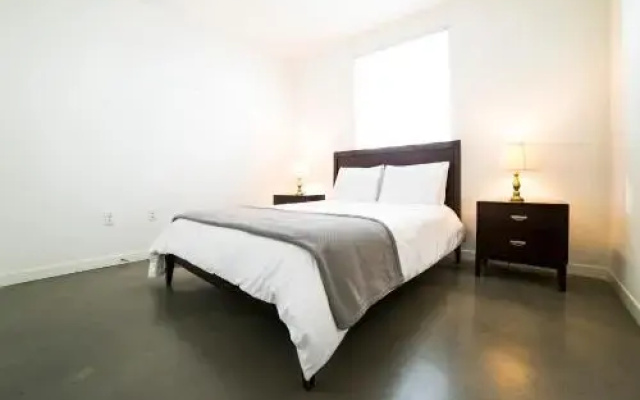 photo 3 of Downtown Cupid Apartment