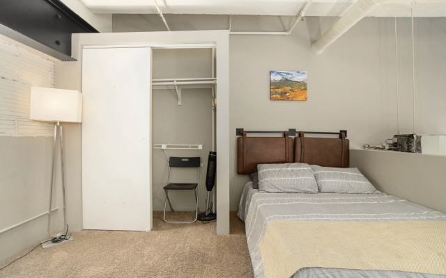 photo 2 of Downtown Denver 2BR Apartment - Open Plan Living!