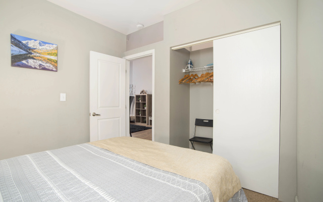 photo 4 of Downtown Denver 2BR Apartment - Open Plan Living!