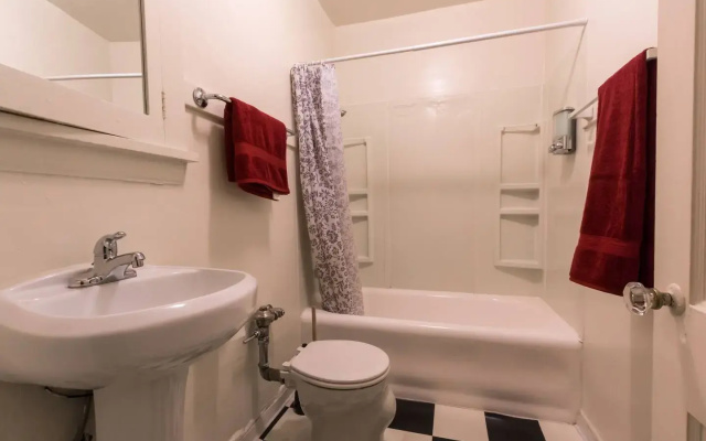 photo 4 of Downtown Historic Condo With Long Term Stay Discounts!