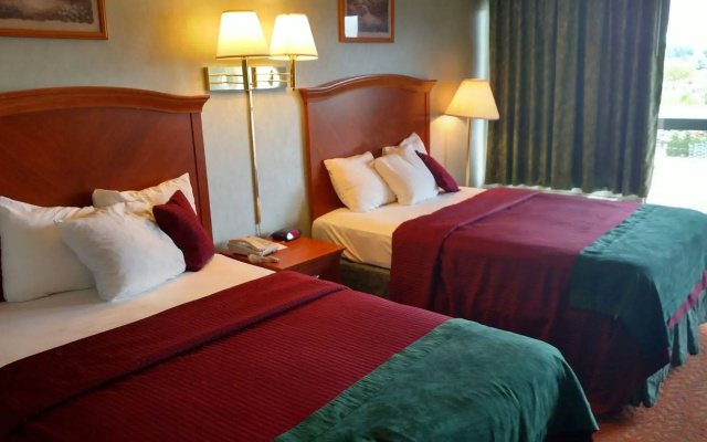 photo 4 of Downtown Inn and Suites