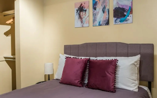 photo 4 of Downtown Jacksonville Apts by Frontdesk