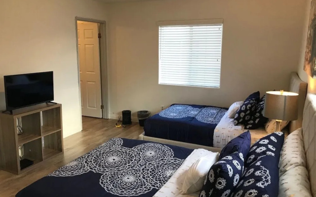 photo 5 of Downtown LA Comfortable Bedrooms
