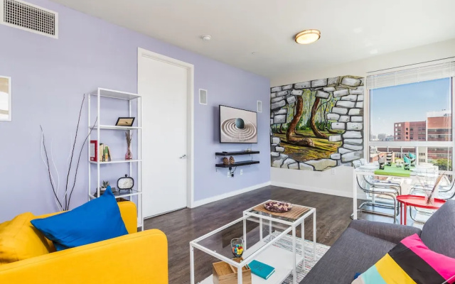 photo 3 of Downtown LA Cozy Apartments
