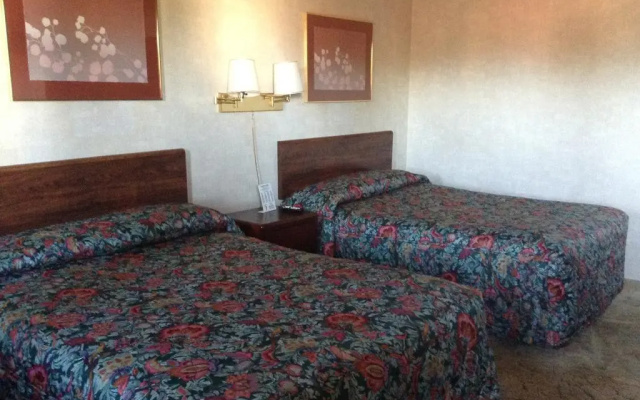 photo 4 of Downtown Motel