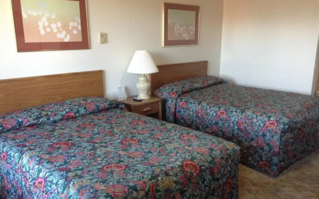 photo 5 of Downtown Motel