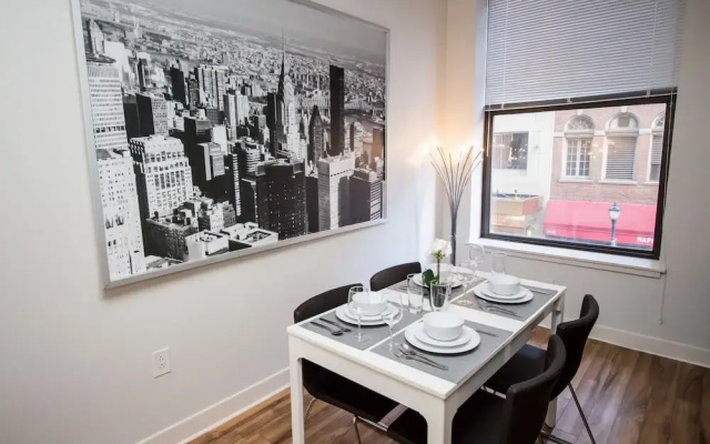 photo 3 of Downtown Philly Apartments by NUOVO