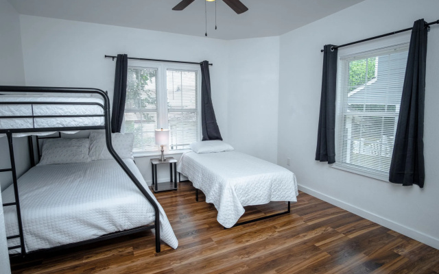 photo 3 of Downtown Remodeled Cozy 2BR 1BA Home Sleeps 8
