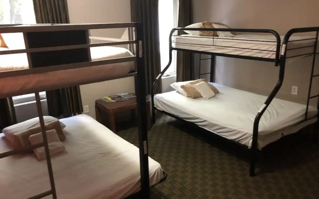 photo 5 of Downtown Value Inn