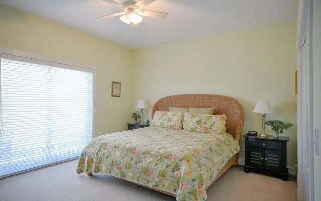 photo 5 of DP102 - Penthouse Style Condo - Villas at Dune Point by RedAwning