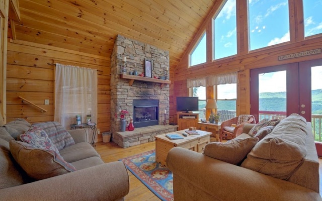 photo 5 of Dream Catcher - 4 Br Cabin