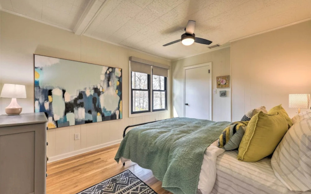photo 2 of Dreamy Lake Norman Cottage w/ Panoramic Lake Views