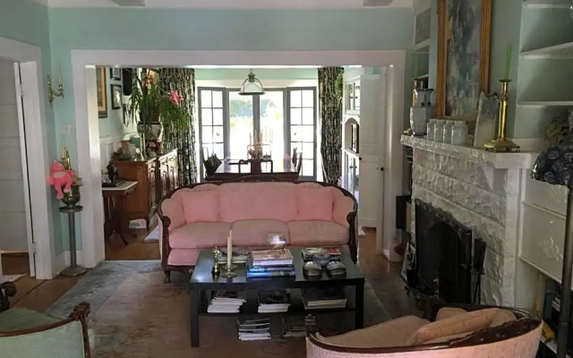 photo 3 of Dresden B & B