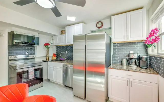 photo 3 of 'driftwood Beach Suite' - Walk to Clearwater Bch