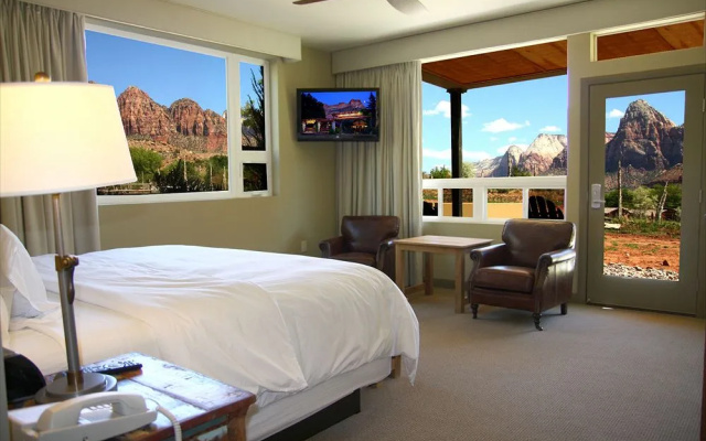 photo 4 of Driftwood Lodge
