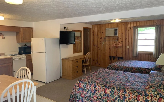 photo 3 of Driftwood Resort Bull Shoals