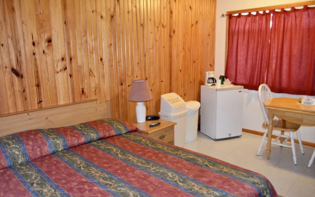 photo 5 of Driftwood Resort Bull Shoals