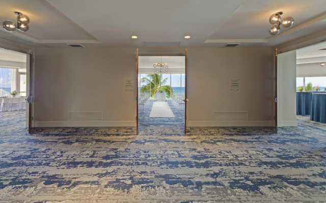photo 3 of DoubleTree Resort & Spa by Hilton Ocean Point-N. Miami Beach