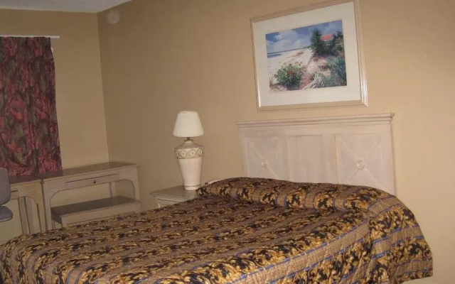 photo 4 of Dunedin Cove Motel