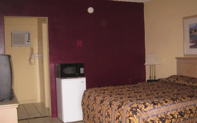 photo 5 of Dunedin Cove Motel