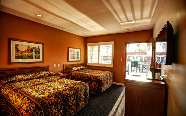 photo 3 of Dunes Inn Sunset