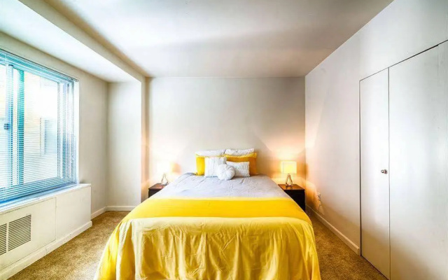 photo 3 of Dupont Circle Apartment