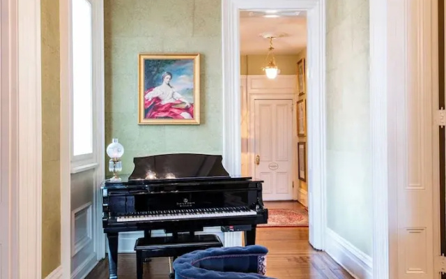 photo 2 of DuPont Mansion Bed & Breakfast