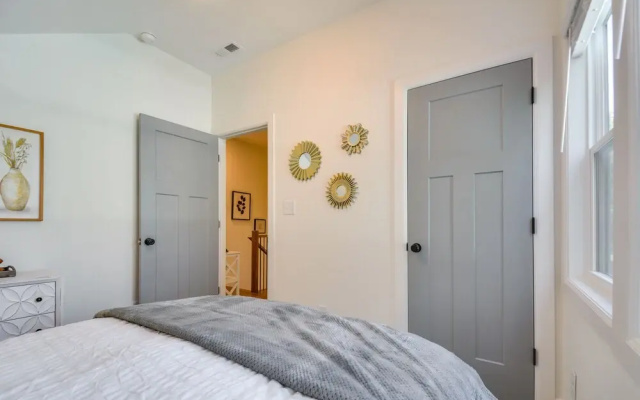 photo 5 of Durham Vacation Rental: 1 Mi to Duke University!