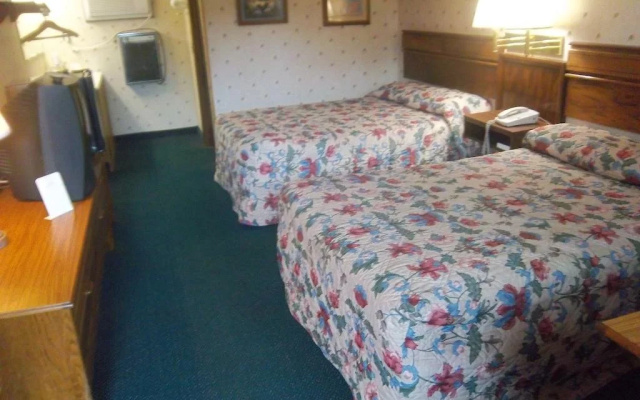 photo 2 of Dutch Treat Motel