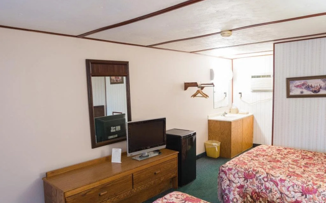 photo 4 of Dutch Treat Motel