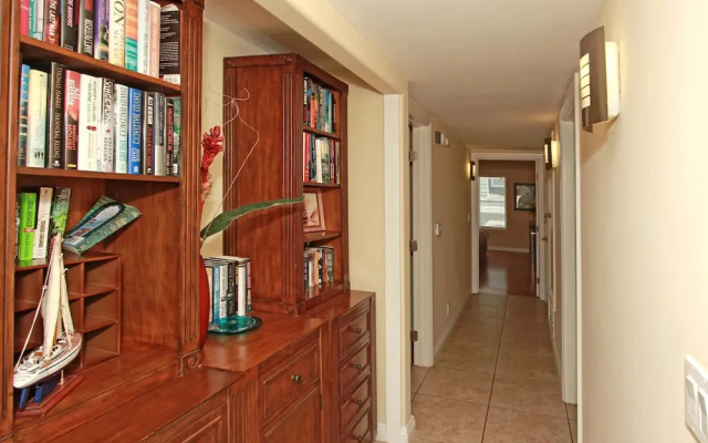 photo 3 of E Ocean Front A (68131) - 2 Br townhouse by RedAwning