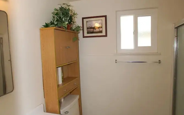 photo 4 of E Ocean Front B (68143)