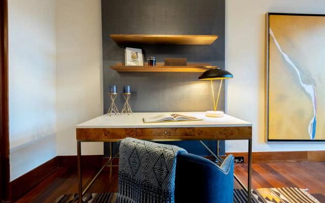 photo 2 of E10-3 Designer East Village 3BR Triplex Townhouse