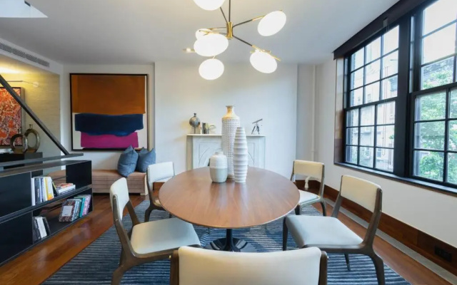 photo 2 of E10-3 I 3BR 2 5 Baths Designer East Village Townhouse Triplex