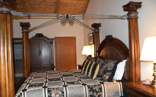 photo 2 of Eagle Ridge Townhome #2