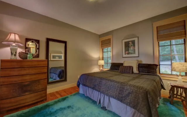 photo 5 of Eagle's Wing Lodge - 3 Br Home